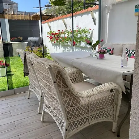 Casa de Férias Casa Rania *